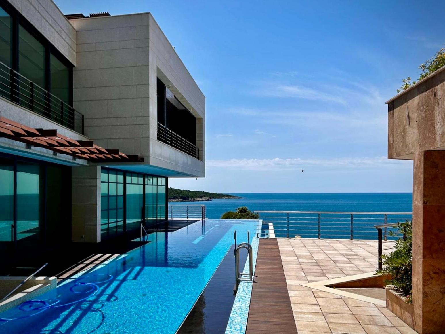 Continuum Ulcinj Exterior foto